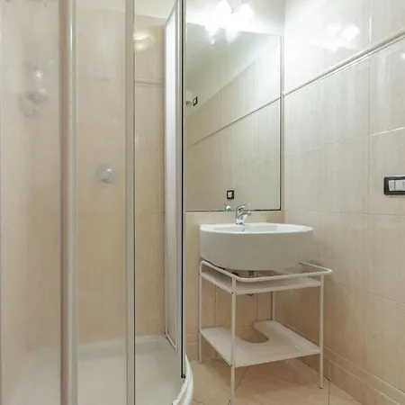 Apartman Centro - 250m Da Stazione Ferroviaria Genova